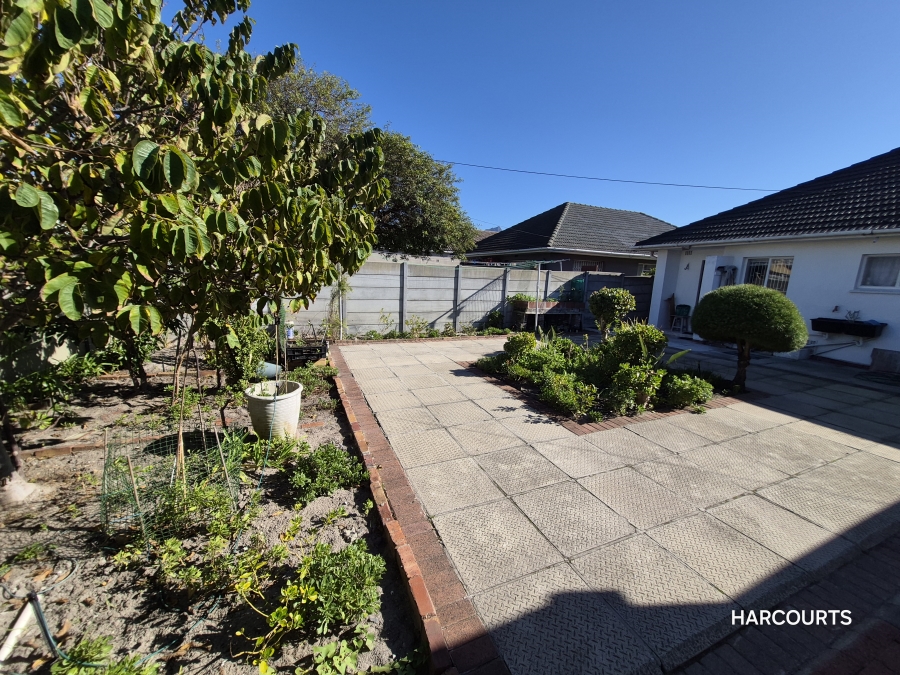1 Bedroom Property for Sale in Belthorn Estate Western Cape